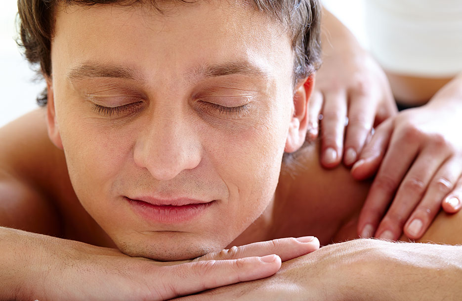 massage relaxant corps entier pour homme​